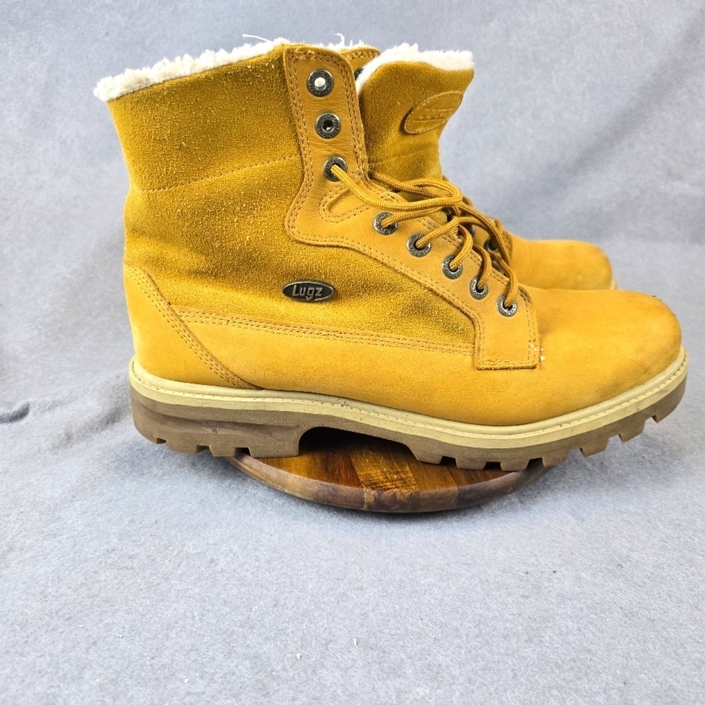 Men's lugs size 12 lined boots